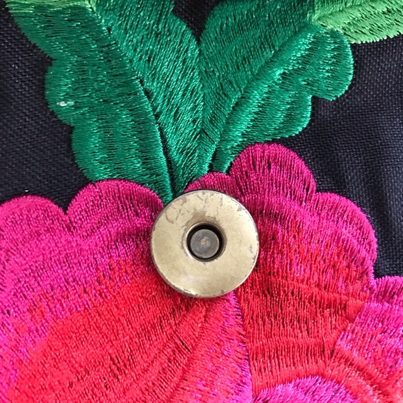 Vintage Floral Clutch - Picture 9 of 11